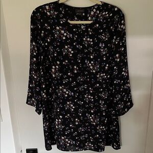 J. Jill Black Floral 3/4 sleeve tunic